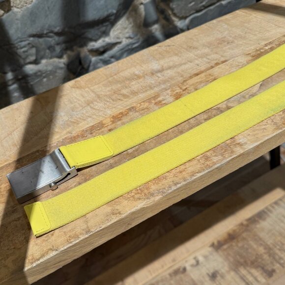 Louis Vuitton Bengal Inventeur Yellow Nylon Logo Belt - Picture 7 of 11